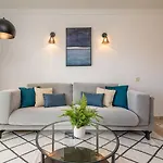 Excellent Banus With Pool And Parking Rdr473
