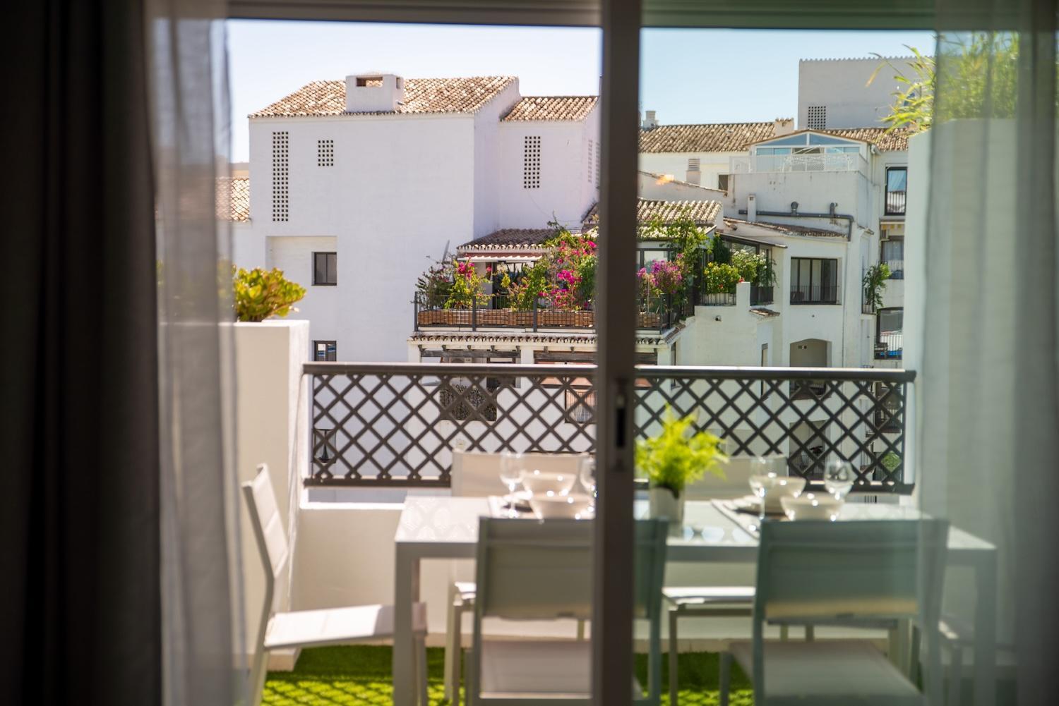 Excellent Banus With Pool And Parking Rdr473 Apartment