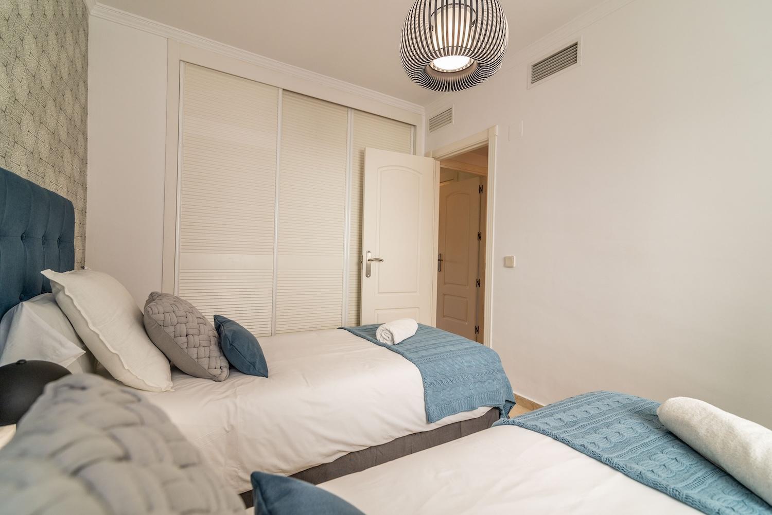 Excellent Banus With Pool And Parking Rdr473 Apartment Marbella