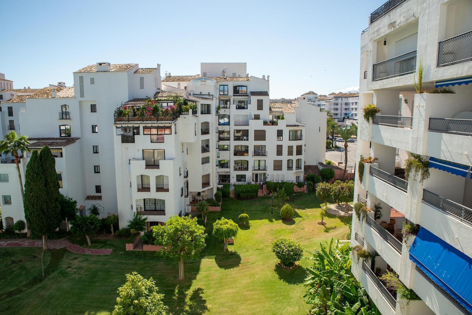 Excellent Banus With Pool And Parking Rdr473 Apartment *