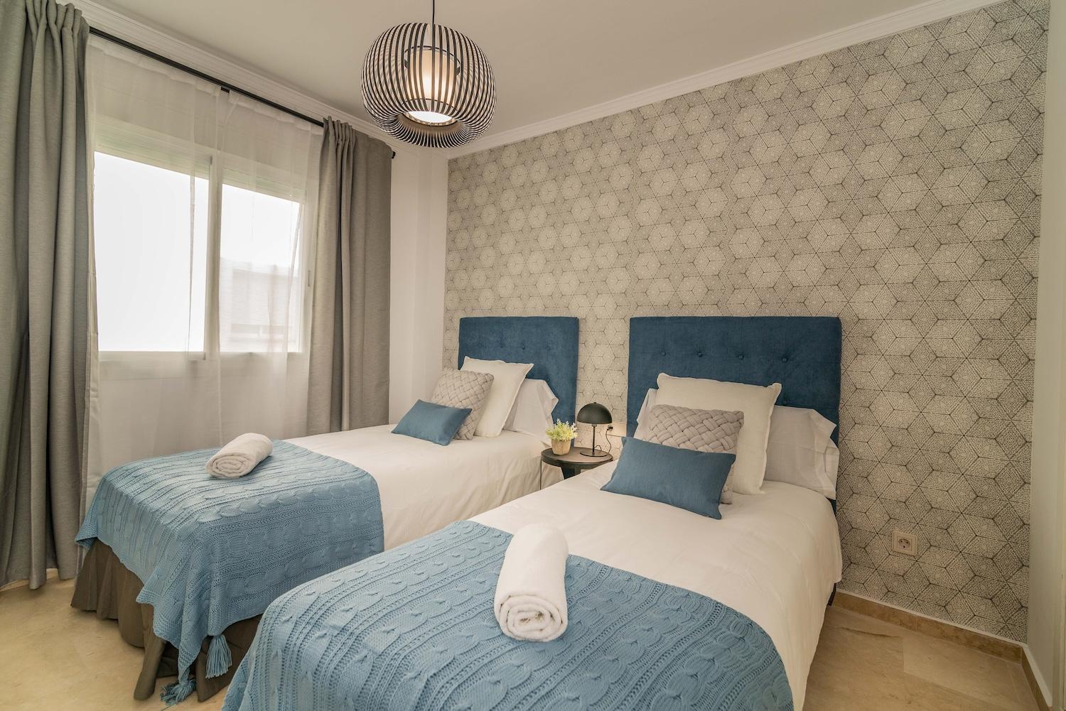 Excellent Banus With Pool And Parking Rdr473 *